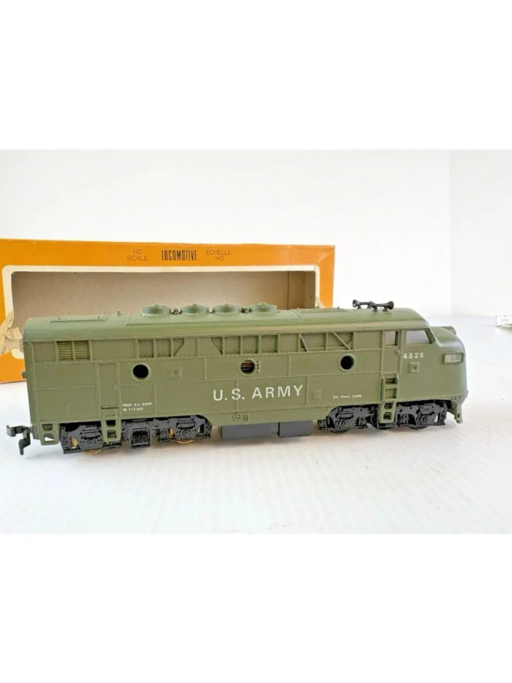 Cox HO Scale U.S. Army F3 Locomotive No.6111-6, Powered, Not Running, IOB